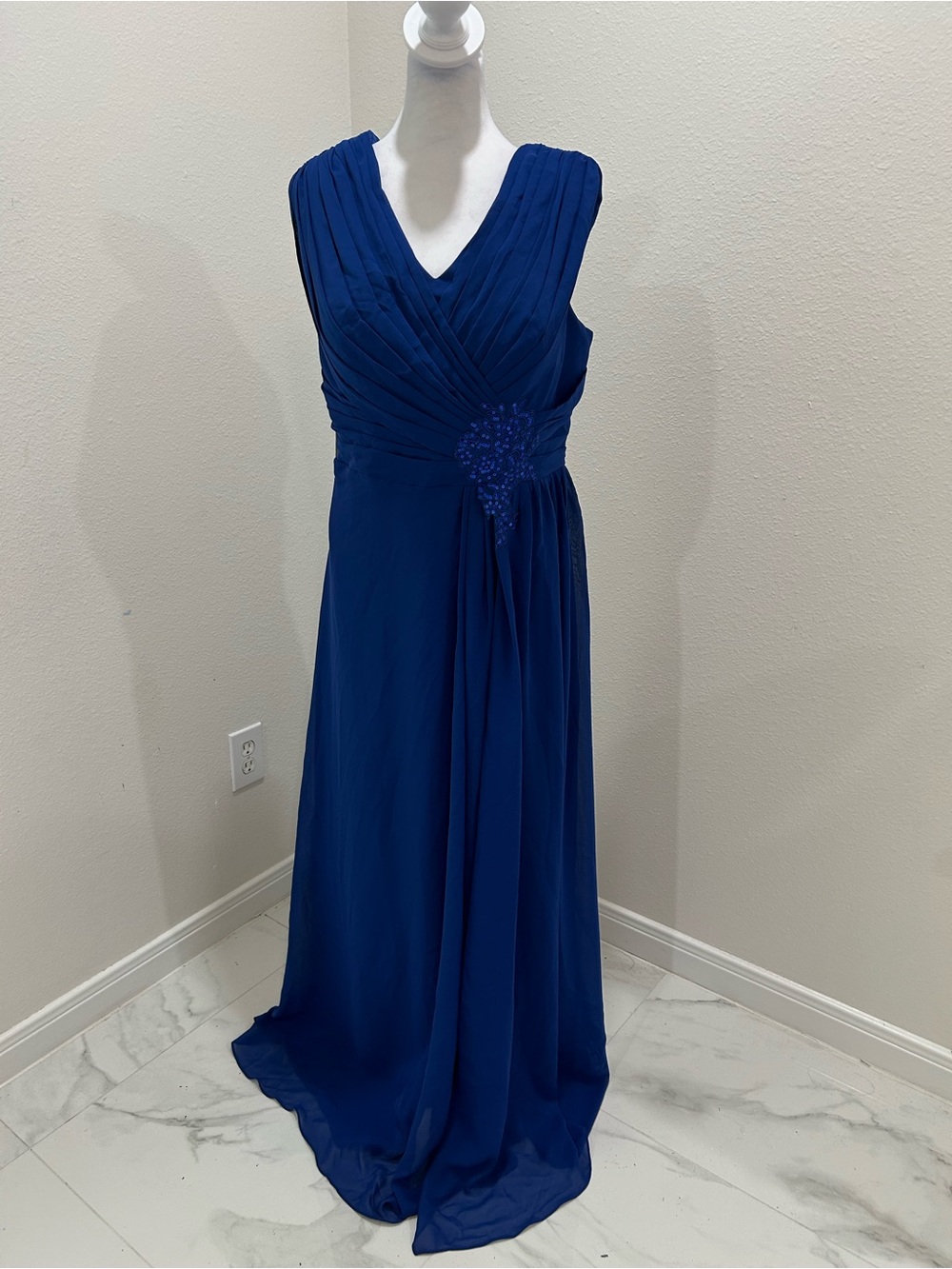 Wear Your Love Elegant Royal Blue V-Neck Evening Gown With Corset